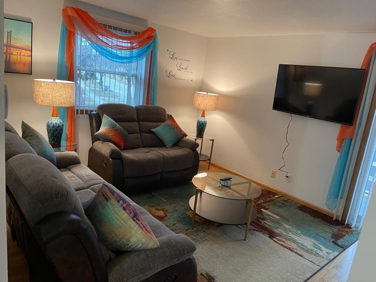 Elite Casa Collection -Free Coffee, Parking, And Wi-Fi Milwaukee Exterior foto